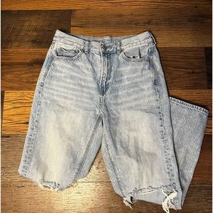 American Eagle Mom Jeans